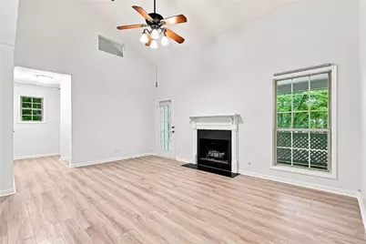 4081 Riverlook Parkway SE #207, Marietta, GA 30067 - Photo 9