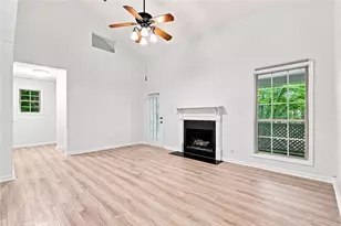 4081 Riverlook Pkwy SE, Marietta, GA 30067 - Photo 9