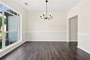 443 Leggett Oaks Ln, Lawrenceville, GA 30043 - Photo 7
