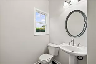 443 Leggett Oaks Ln, Lawrenceville, GA 30043 - Photo 17