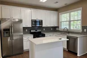 3413 Stoneham Dr, Duluth, GA 30097 - Photo 5