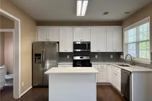 3413 Stoneham Dr, Duluth, GA 30097 - Photo 7