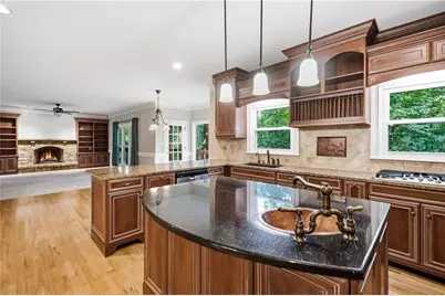 5525 Hampstead Way, Johns Creek, GA 30097 - Photo 17