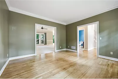 5525 Hampstead Way, Johns Creek, GA 30097 - Photo 7