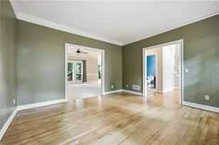 5525 Hampstead Way, Johns Creek, GA 30097 - Photo 7