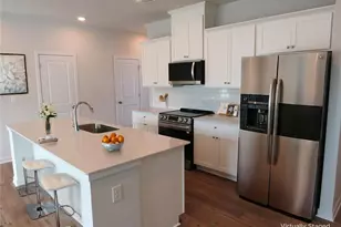 7424 Quinn Pl, Flowery Branch, GA 30542 - Photo 3