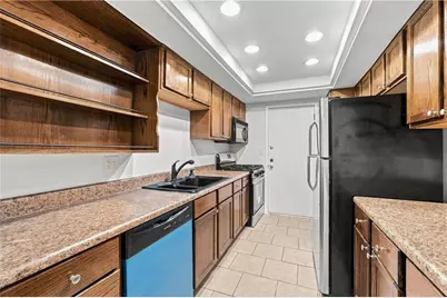 6851 Roswell Road #K2, Sandy Springs, GA 30328 - Photo 9