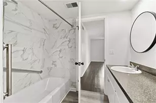 6851 Roswell Rd, Sandy Springs, GA 30328 - Photo 11