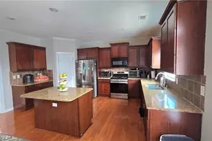 55 Colonial Ct, Senoia, GA 30276 - Photo 13