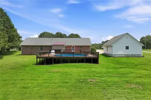 5573 Clarks Bridge Rd, Clermont, GA 30527 - Photo 23