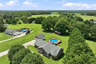 5573 Clarks Bridge Rd, Clermont, GA 30527 - Photo 3