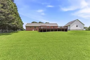 5573 Clarks Bridge Rd, Clermont, GA 30527 - Photo 27