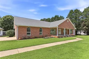 5573 Clarks Bridge Rd, Clermont, GA 30527 - Photo 5