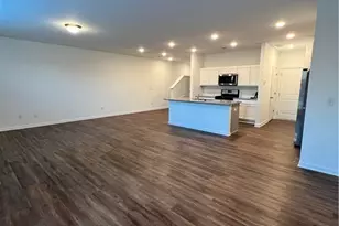 6075 Handley Dr, Cumming, GA 30028 - Photo 3