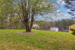 301 Jonaquil Ave, Auburn, GA 30011 - Photo 7