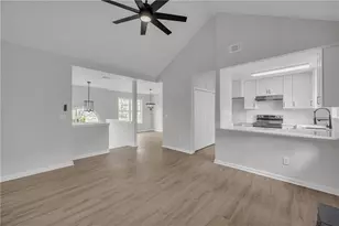301 Jonaquil Ave, Auburn, GA 30011 - Photo 17
