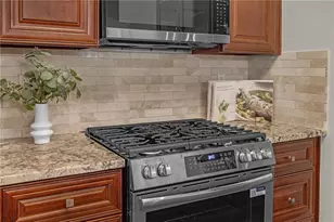 415 Wittenridge Ct, Alpharetta, GA 30022 - Photo 11