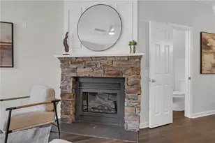 415 Wittenridge Ct, Alpharetta, GA 30022 - Photo 5