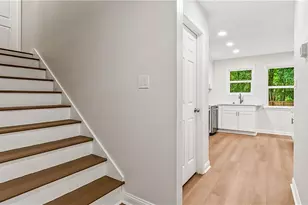 204 Groveland Dr, Peachtree City, GA 30269 - Photo 11