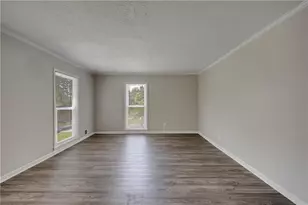 6934 Cottonwood Trail, Riverdale, GA 30296 - Photo 15