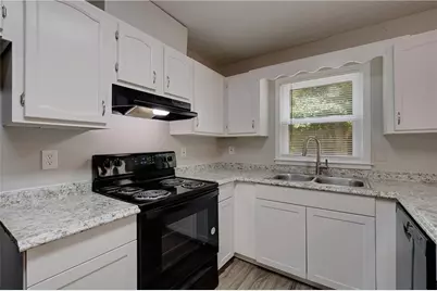6934 Cottonwood Trail, Riverdale, GA 30296 - Photo 27