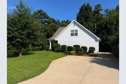 8850 Four Mile Creek Road, Gainesville, GA 30506 - Photo 3