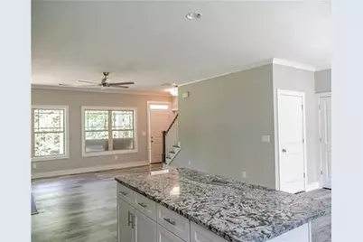 8850 Four Mile Creek Road, Gainesville, GA 30506 - Photo 5