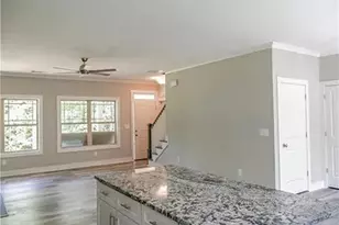 8850 Four Mile Creek Rd, Gainesville, GA 30506 - Photo 5