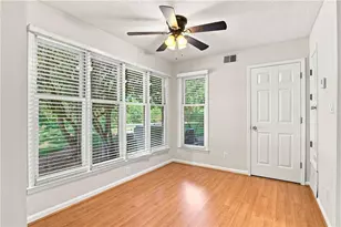 1101 Garden Ct, Sandy Springs, GA 30328 - Photo 15
