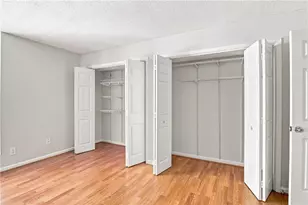 1101 Garden Ct, Sandy Springs, GA 30328 - Photo 11