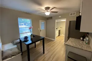 290 Lakemoore Dr NE, Atlanta, GA 30342 - Photo 5