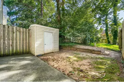 594 Harcourt Place SE, Marietta, GA 30067 - Photo 17