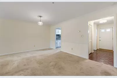594 Harcourt Place SE, Marietta, GA 30067 - Photo 7