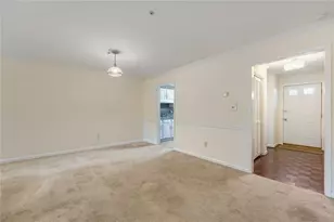 594 Harcourt Pl SE, Marietta, GA 30067 - Photo 7