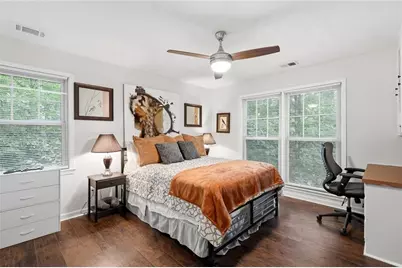 5027 Castlewood Drive SW, Lilburn, GA 30047 - Photo 23