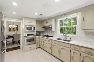 5027 Castlewood Dr SW, Lilburn, GA 30047 - Photo 5