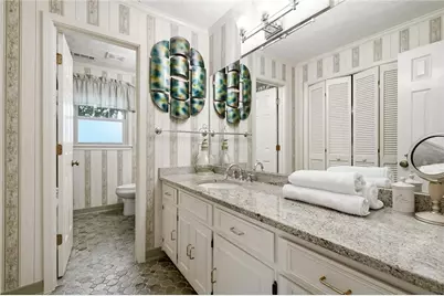 5027 Castlewood Drive SW, Lilburn, GA 30047 - Photo 27