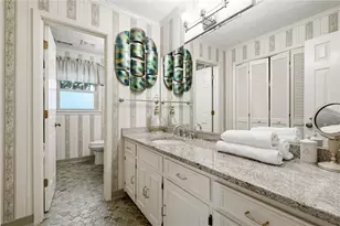 5027 Castlewood Dr SW, Lilburn, GA 30047 - Photo 27