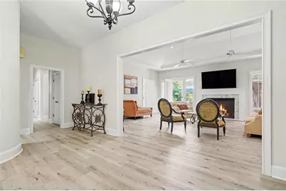 1126 Wedgefield Drive SW, Marietta, GA 30064 - Photo 9