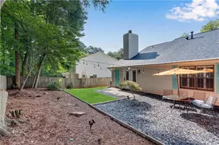 5097 Village Green Way, Alpharetta, GA 30009 - Photo 31