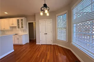 425 Arbor Creek Overlook, Roswell, GA 30076 - Photo 13