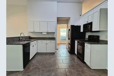 2895 Dogwood Creek, Duluth, GA 30096 - Photo 9