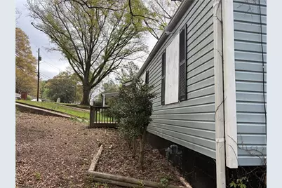 2550 Godfrey Drive NW, Atlanta, GA 30318 - Photo 3