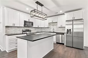 2020 North Ave NW, Atlanta, GA 30318 - Photo 9