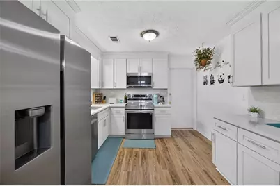 1019 Park West Lane, Stone Mountain, GA 30088 - Photo 9