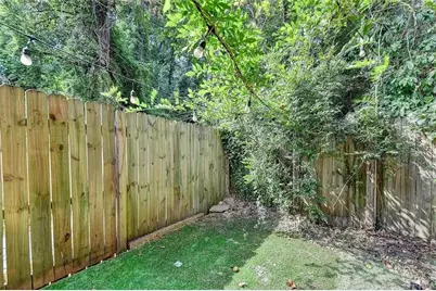 574 Northridge Crossing Drive, Sandy Springs, GA 30350 - Photo 19