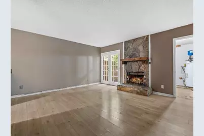 574 Northridge Crossing Drive, Sandy Springs, GA 30350 - Photo 7