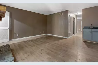 574 Northridge Crossing Drive, Sandy Springs, GA 30350 - Photo 5