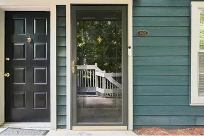 1402 N Crossing Drive NE, Atlanta, GA 30329 - Photo 19