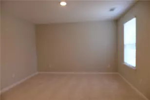 4237 Waxwing St, Hoschton, GA 30548 - Photo 9